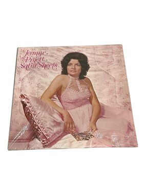 Vintage Jeanne Pruett Vinyl LP Satin Sheets Album 1973 MCA Country Black Canada